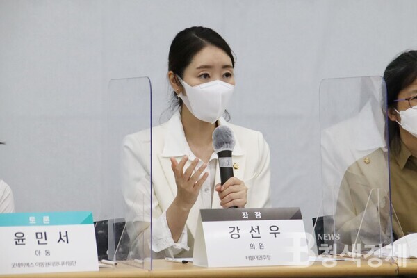 강선우, 시각장애인 등도 소비자 알권리 보장…식품정보 접근성 확보해야