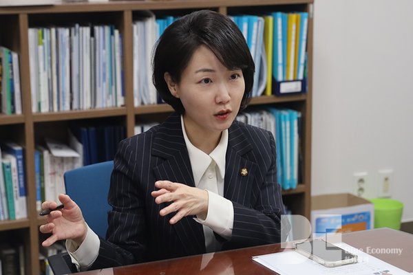 ▲홍정민 의원이 `바이오항공유 진흥 2법을 대표발의했다.(사진=홍정민 의원실 제공)