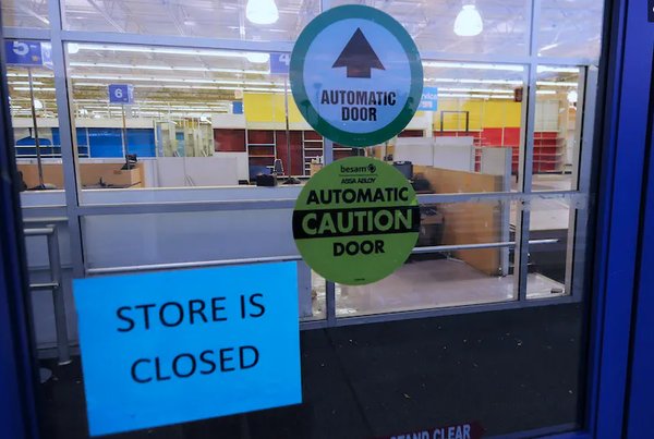 미국 플로리다주 올랜도에 있는 폐쇄된 토이저러스(Toys R Us) 매장 [사진=Paul Hennessy via Getty Images]