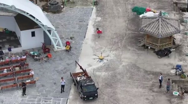 배편 끊긴 도서벽지에 친환경 드론 투입...배송 사각지대 해소