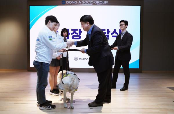 동아오츠카 창립 47주년…'마신다 생수 500ml' 100% 재생 페트 전환